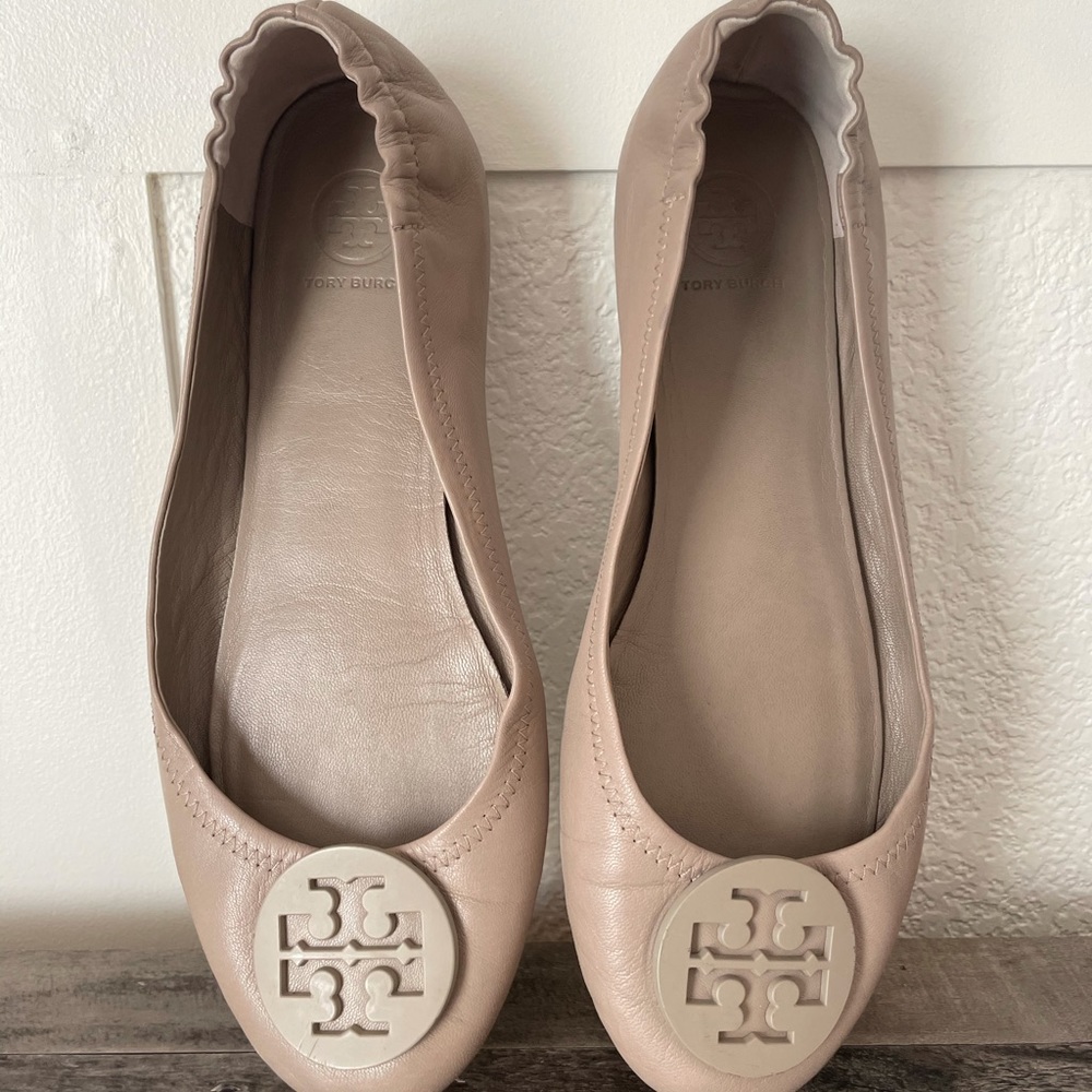 Tory Burch Taupe Logo Medallion Leather Flats